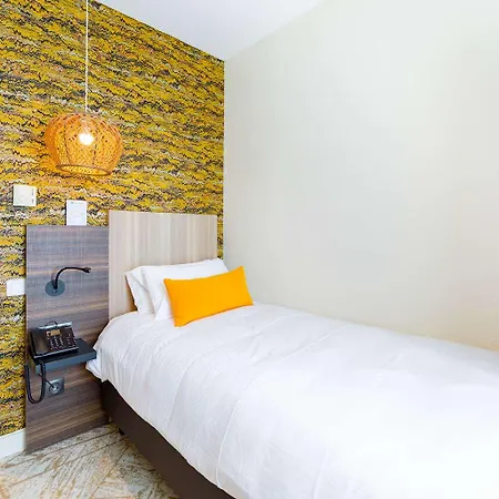 Hotel Western Salvator Centre 3*