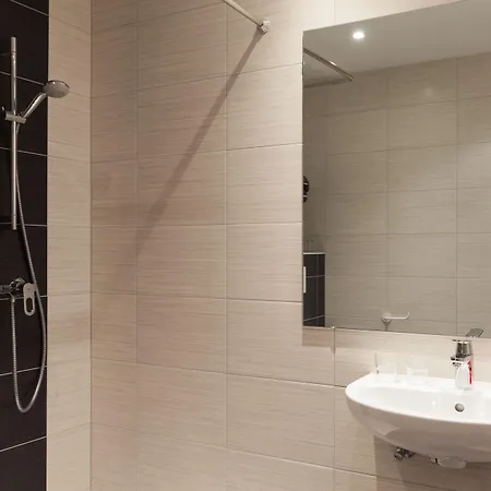 Western Salvator Centre Hotel 3*