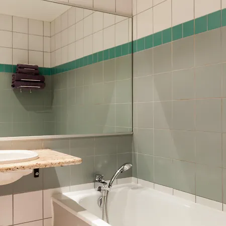 Western Salvator Centre 3*