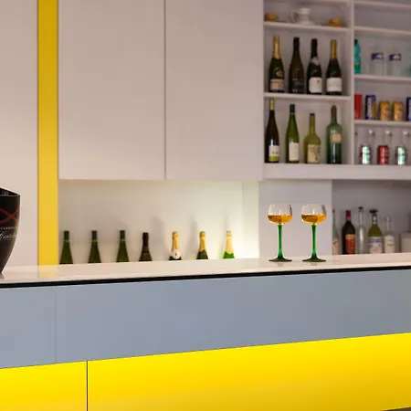 Hotel Western Salvator Centre