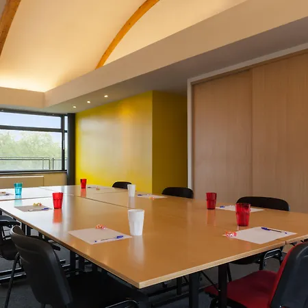 Western Salvator Centre