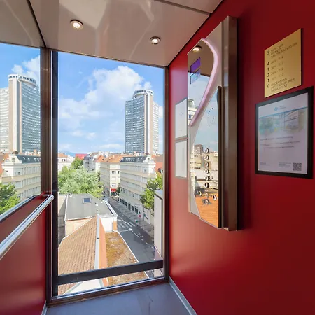 Hotel Western Salvator Centre 3*