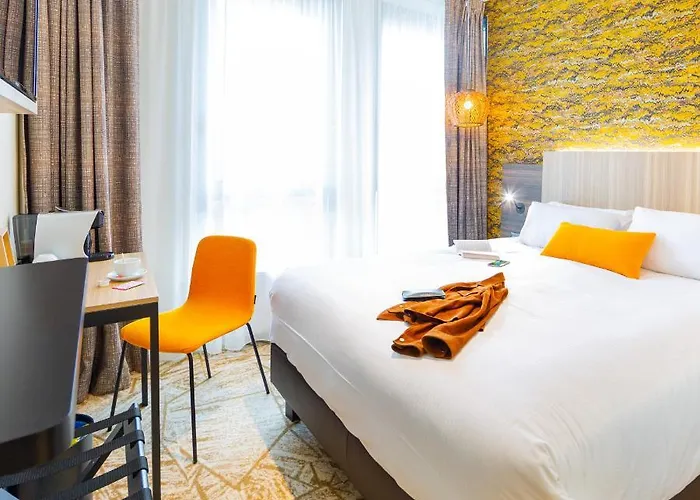 Hotel Western Salvator Centre