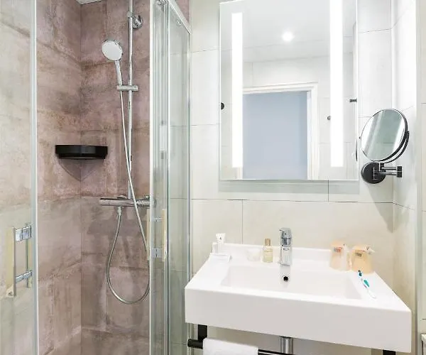 Western Salvator Centre Hotel 3*