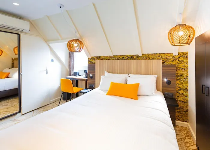 Hotel Western Salvator Centre 3*