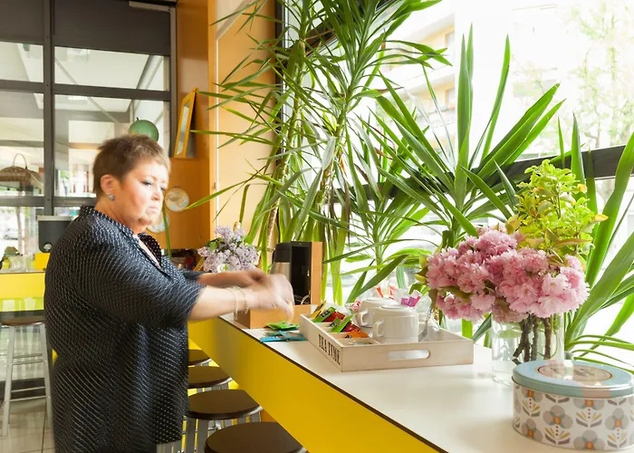 Western Salvator Centre