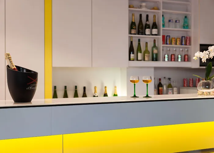 Hotel Western Salvator Centre