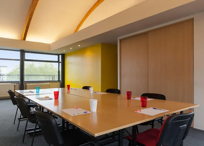 Western Salvator Centre