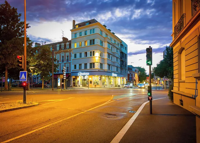 Hotel Western Salvator Centre 3*