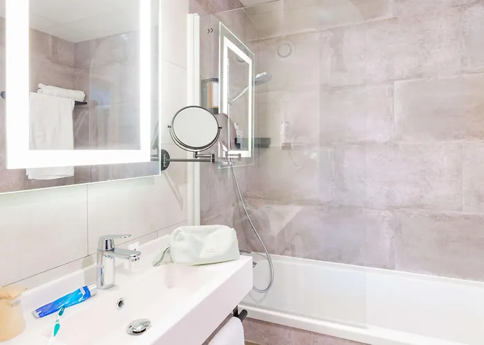 Western Salvator Centre Hotel 3*